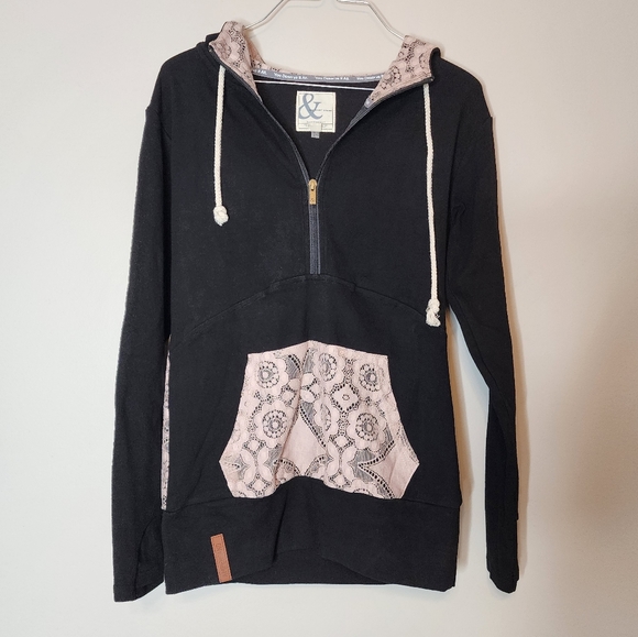 NWOT Ampersand Avenue Lace Hoodie - Picture 1 of 5